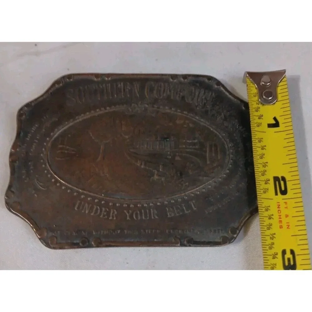 Vtg Southern Comfort Whiskey Belt Buckle Under Your Belt 70s Advertising‎ Promo